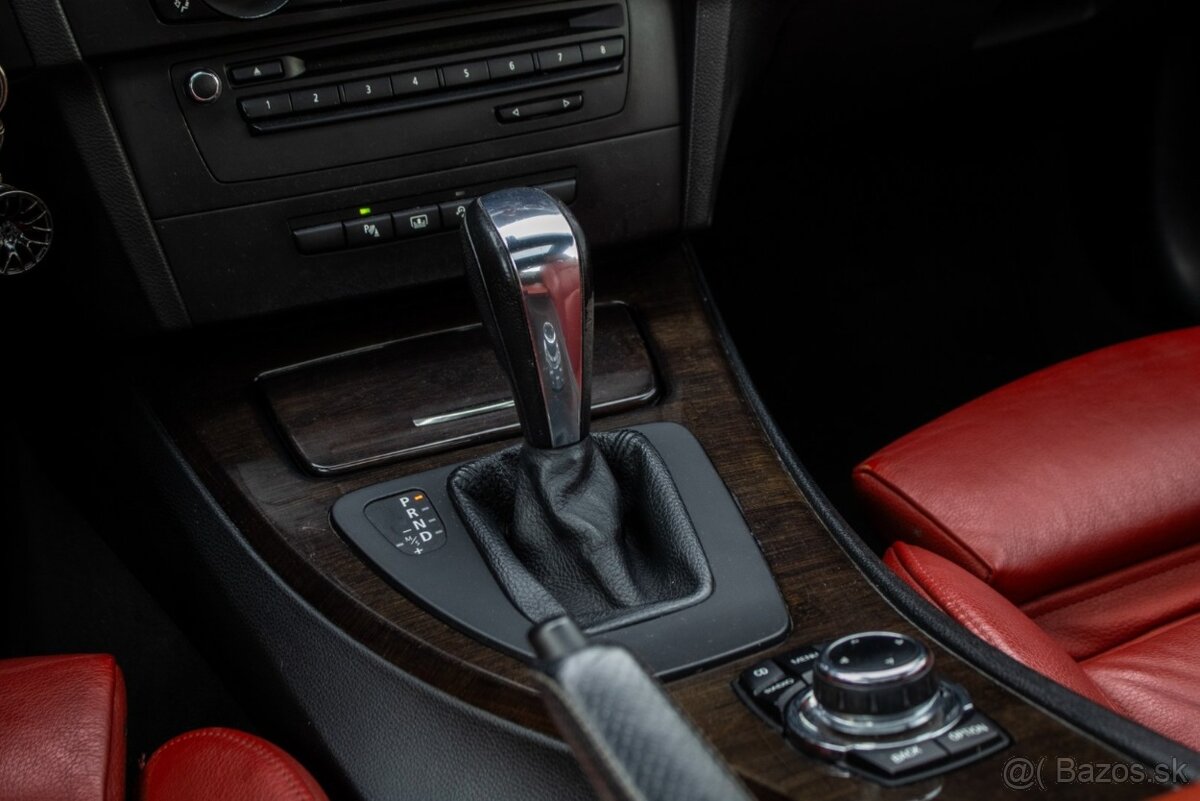 BMW E92 330d xDrive 180kw AT/6 2010 - 14