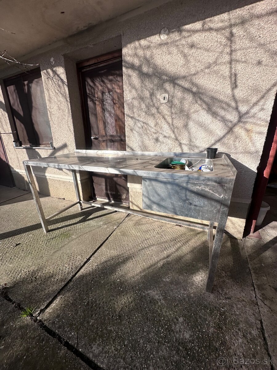 Kaviaren, restaurácia - 14