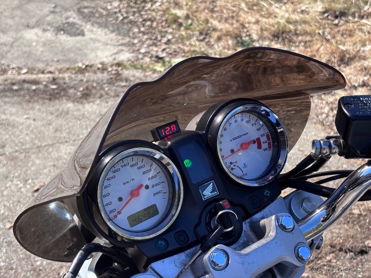 Honda Hornet 600 - 14