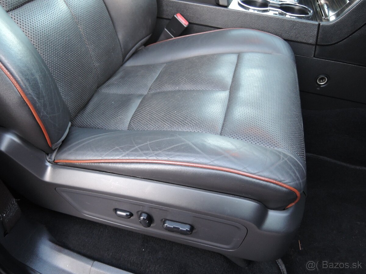 Lincoln Navigator 5,4i V8 24V Aut. LPG 7.míst 2007 - 14