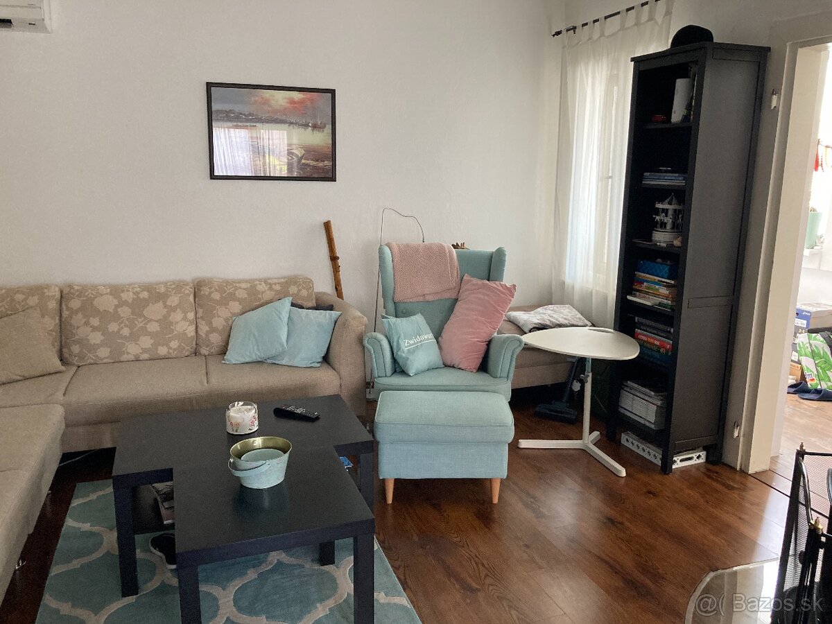 EXKLUZÍVNE na PREDAJ rodinný dom s veľkorysým pozemkom - 14