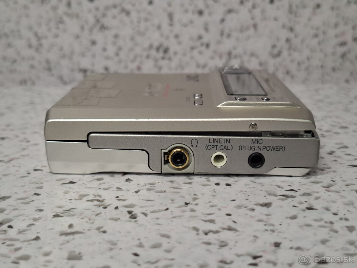 SHARP MD-MT15 》JVC XM-R70 - 14