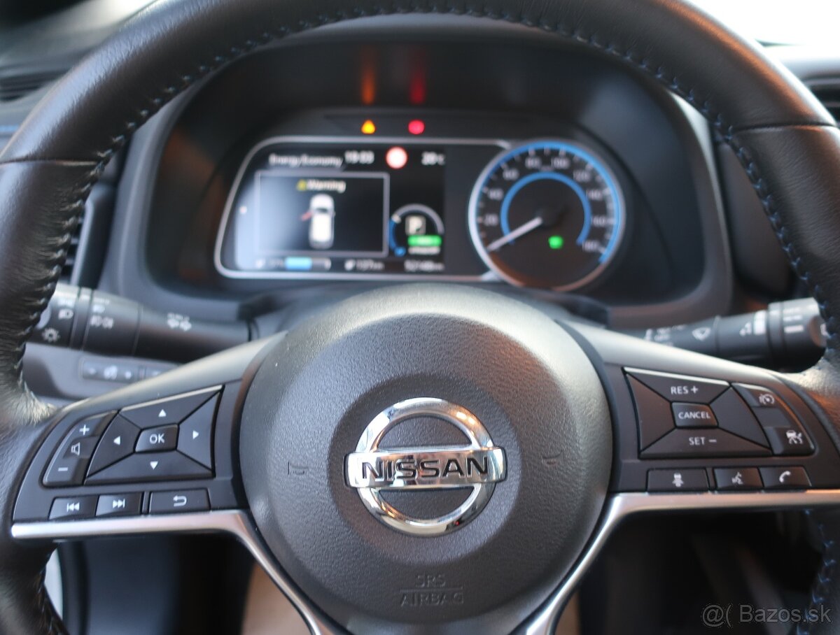 Nissan Leaf r.2019 90kW; odpočet DPH, cena len 10.999€ + DPH - 14