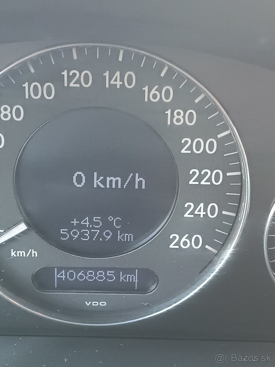 Mercedes E 280 cdi V6 rok 2006 - 14