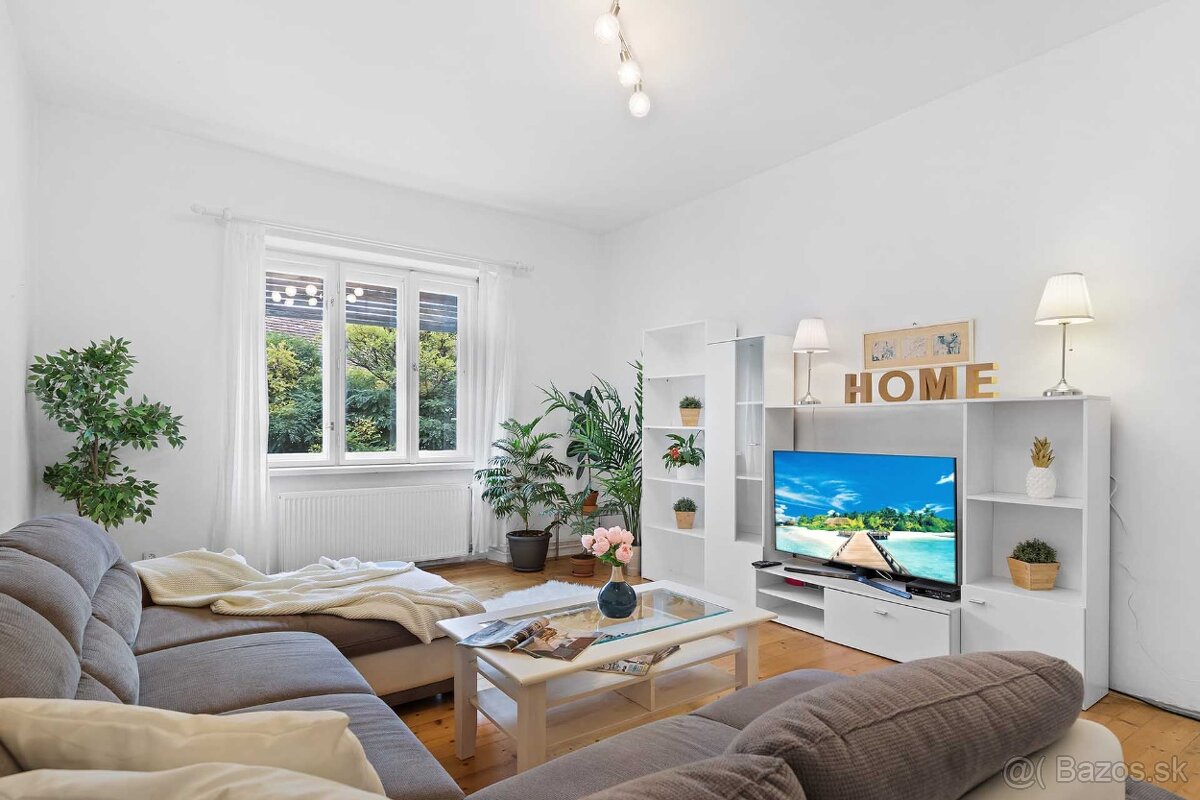 3–IZB. RD. V HISTORICKOM CENTRE SVÄTÉHO JURA - 14