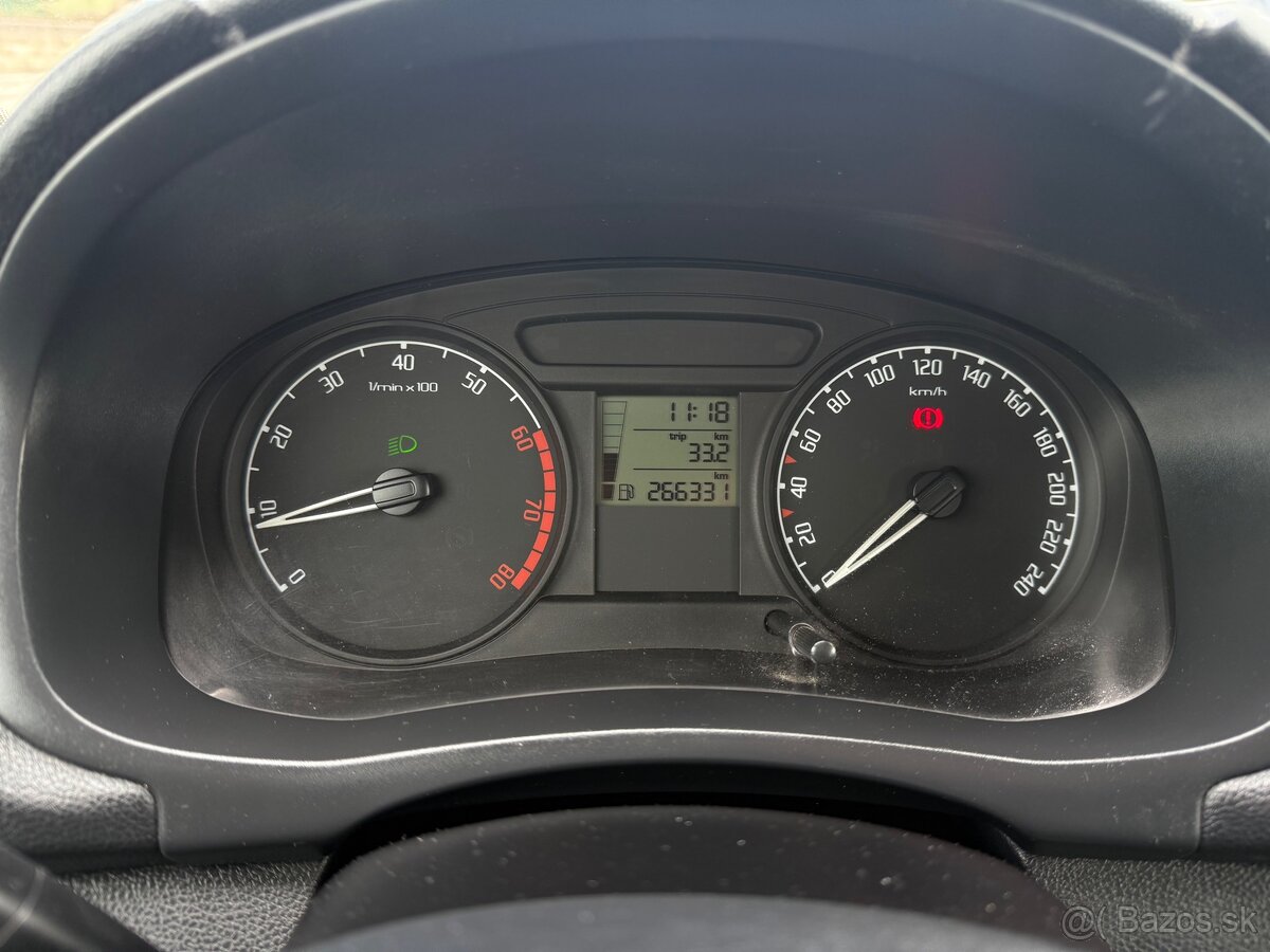 Škoda Fabia 1.2 HTP Ambiente - 14