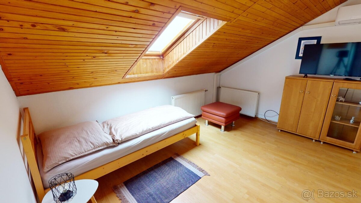 REZERVOVANE -OILKA: NA PRENÁJOM VEĽKOMETRÁŽNY 2-IZBOVÝ BYT - 14