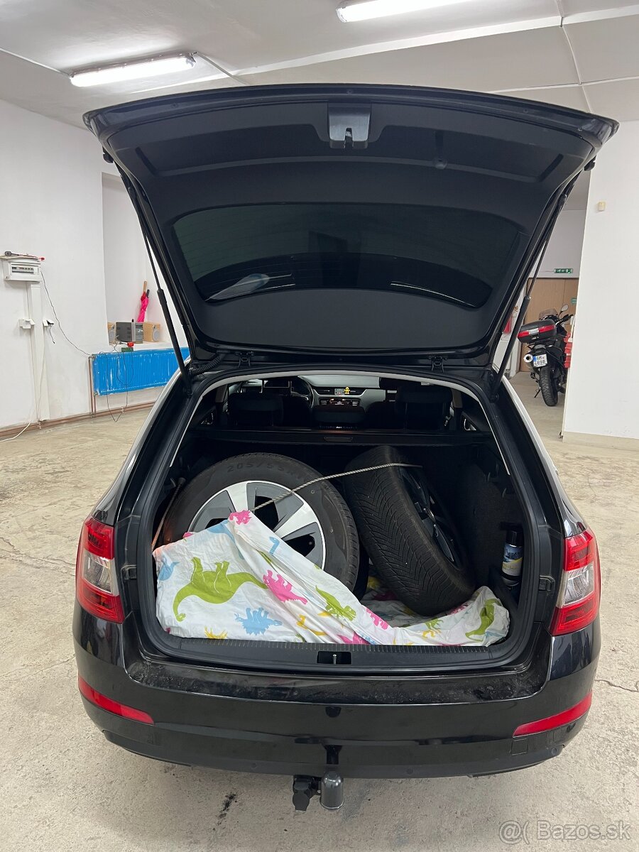 Škoda Octavia Kombi 1.6TDi TAŘNÉ ZAŘÍZENÍ NAVI ZIMNÍ ALU - 14