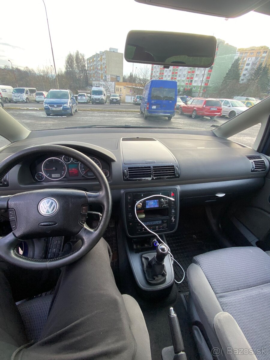 Sharan(2)2006 1.9TDI 96kw (6st.manuál) - 14