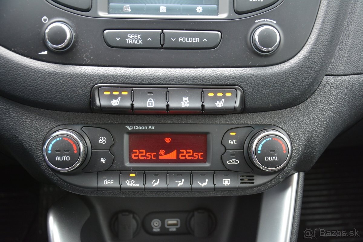 KIA Ceed 2016 1.60 SR. voz, 1. majiteľ, Top Stav - 14