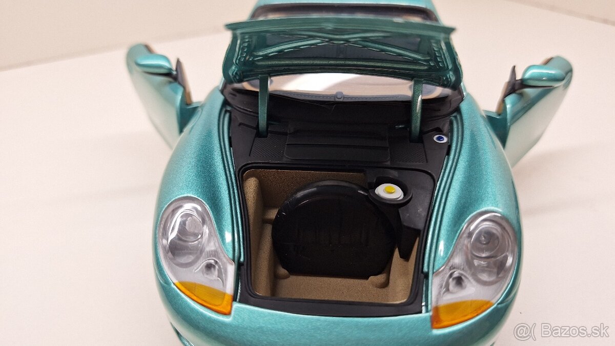 1:18 PORSCHE 911 996 UT - 14