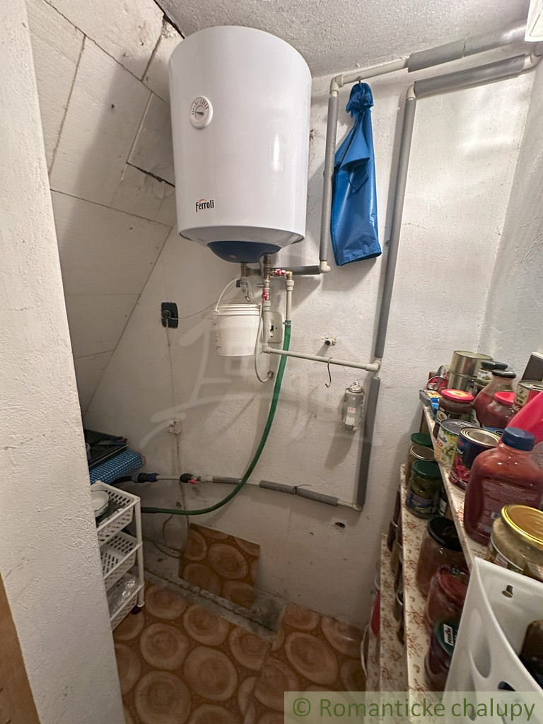 Chata blízko vleku Kokava-Línia + ďalší stavebný pozemok. - 14