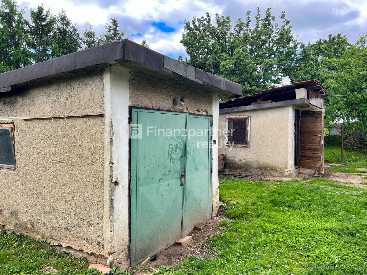 Dva domy s pozemkom 2547 m2, Kozárovce, Levice - 14