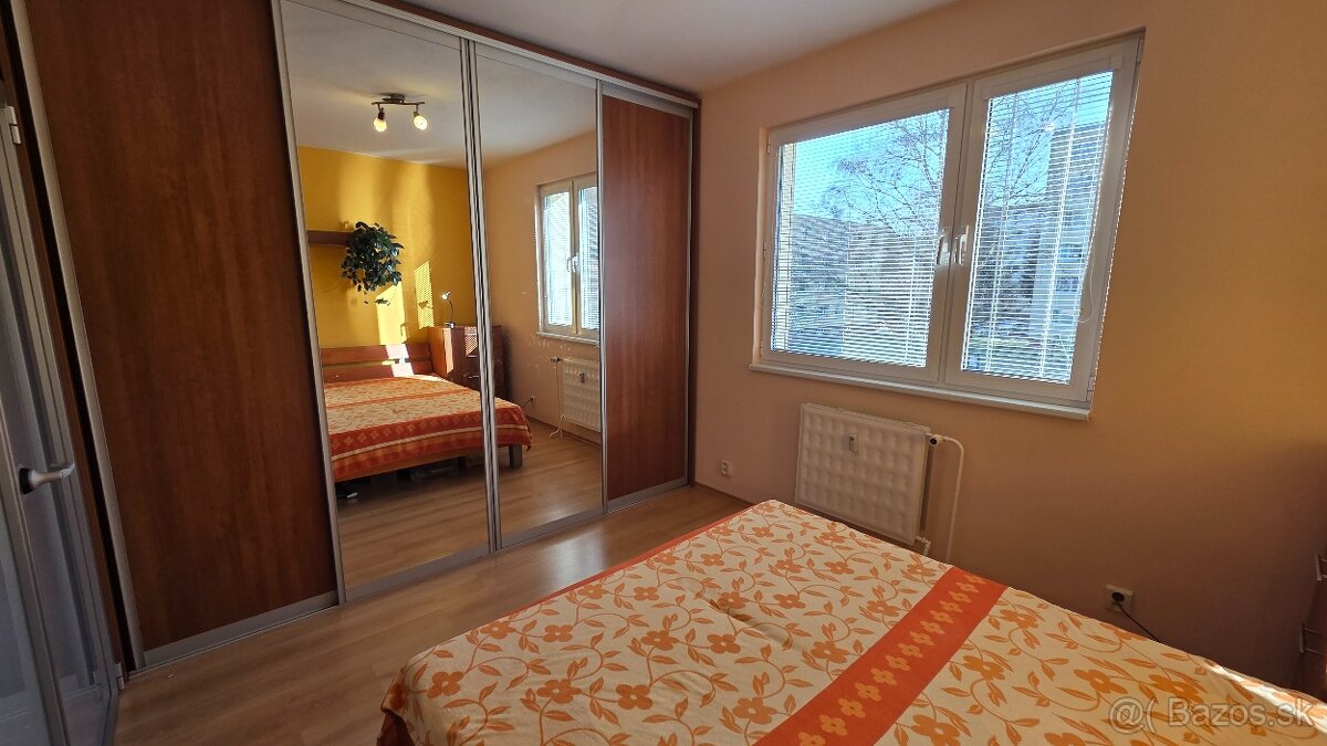 Prenájom 3izb.bytu na SNP - 14