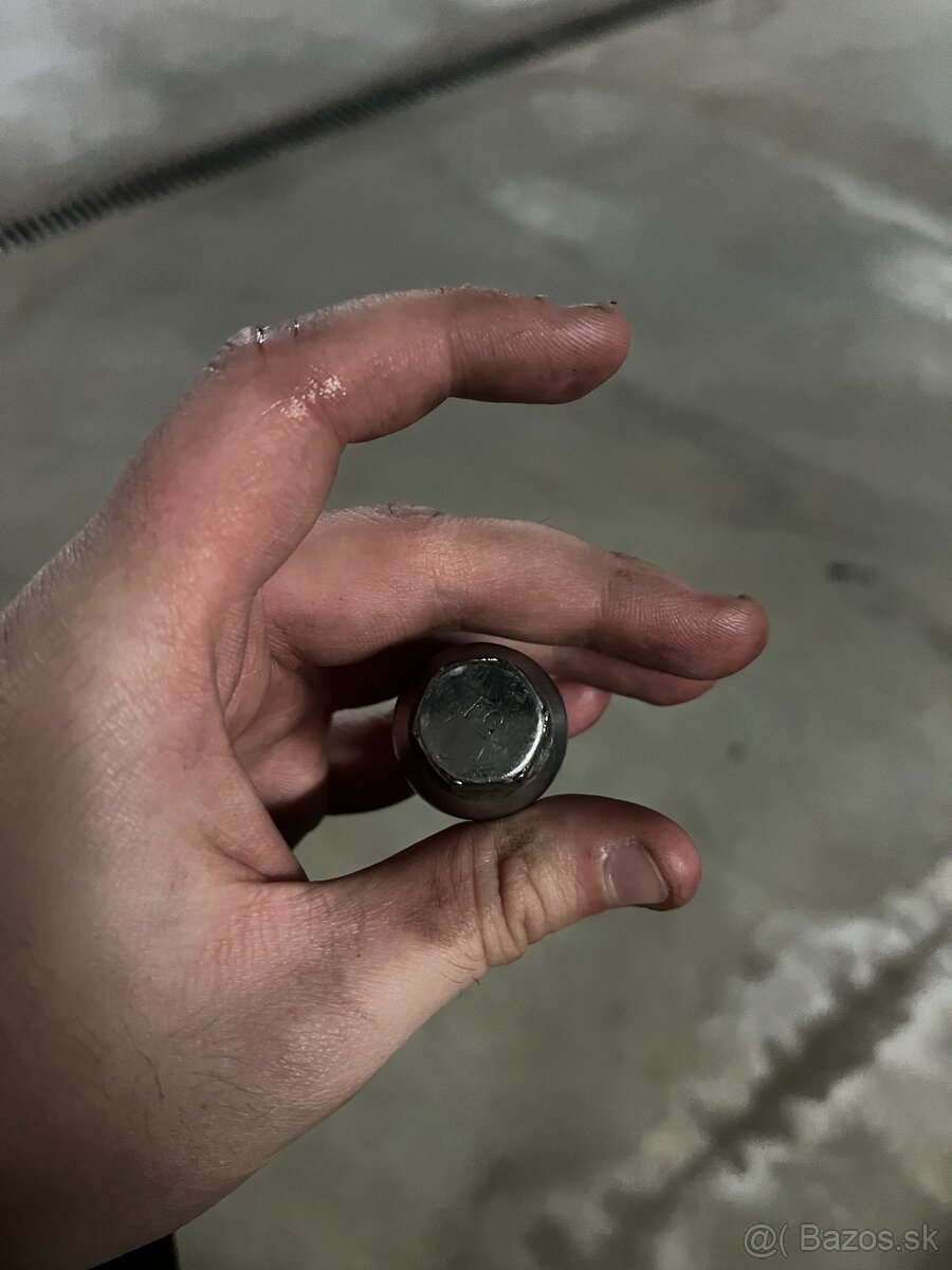 Kia Rio 2008 1.4 16V benzín - 14