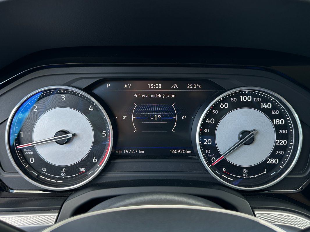 Volkswagen Touareg 3.0 TDi V6 4Motion Tiptronic - 14