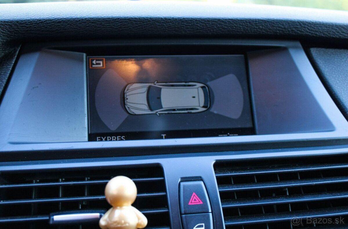 BMW X5 xDrive30d - 14