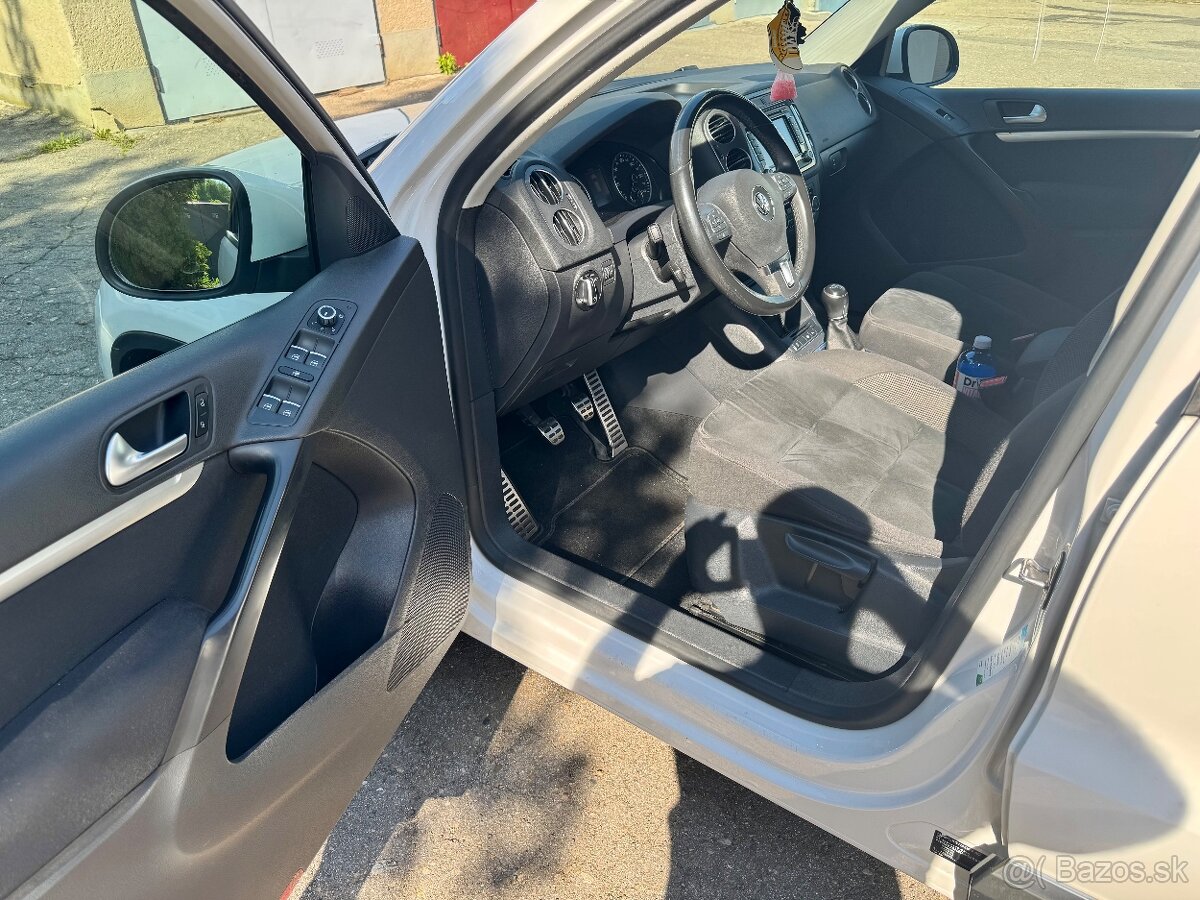 Volkswagen Tiguan 4X4 sport - 14