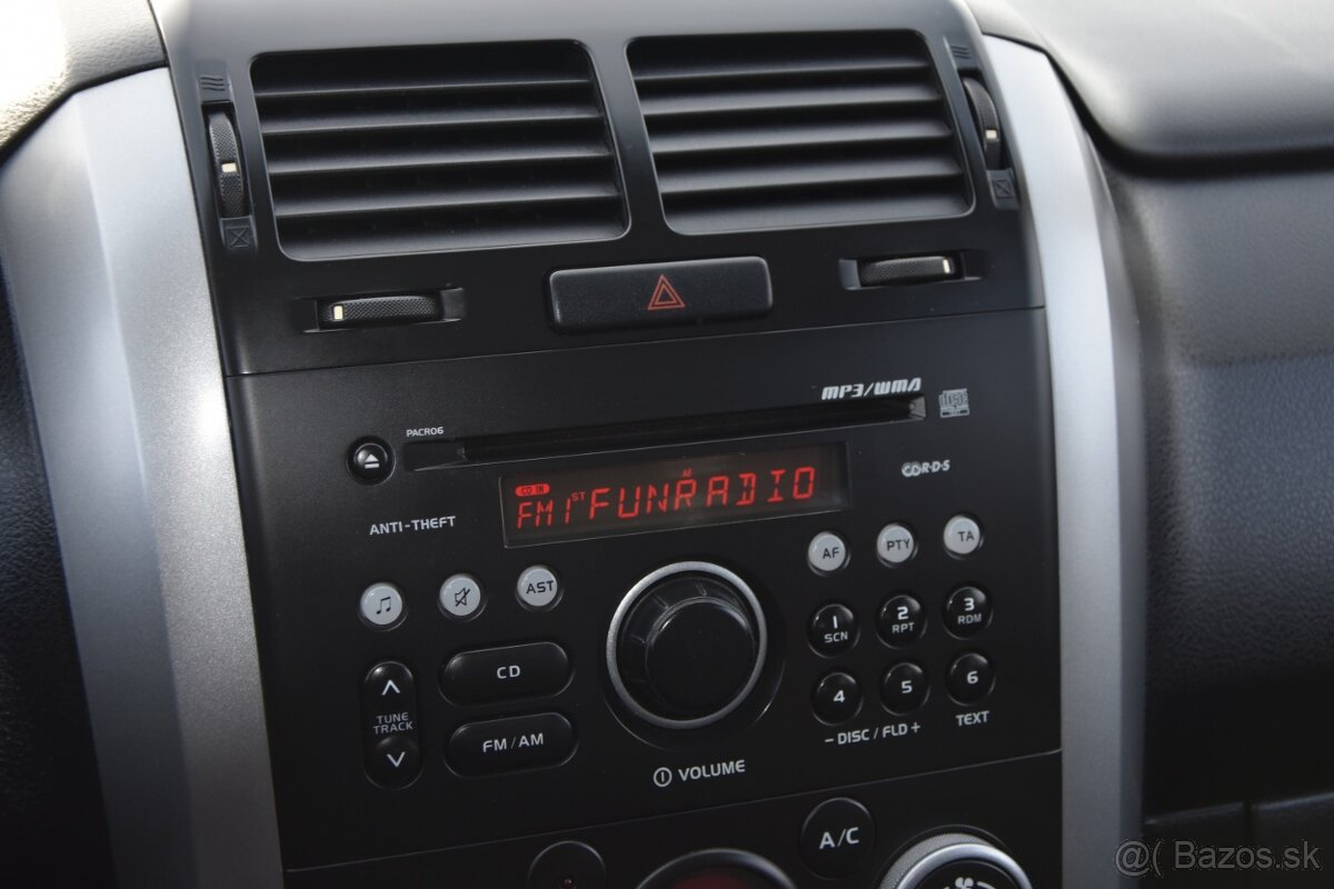 Suzuki Grand Vitara 1.9 DDiS JLX-A - 14