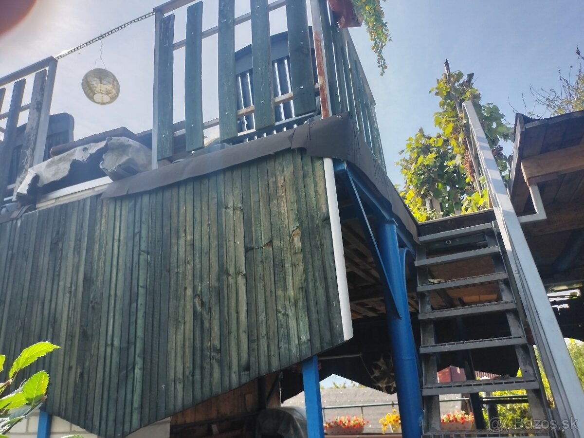 Záhrada s chatou Prievidza - 14