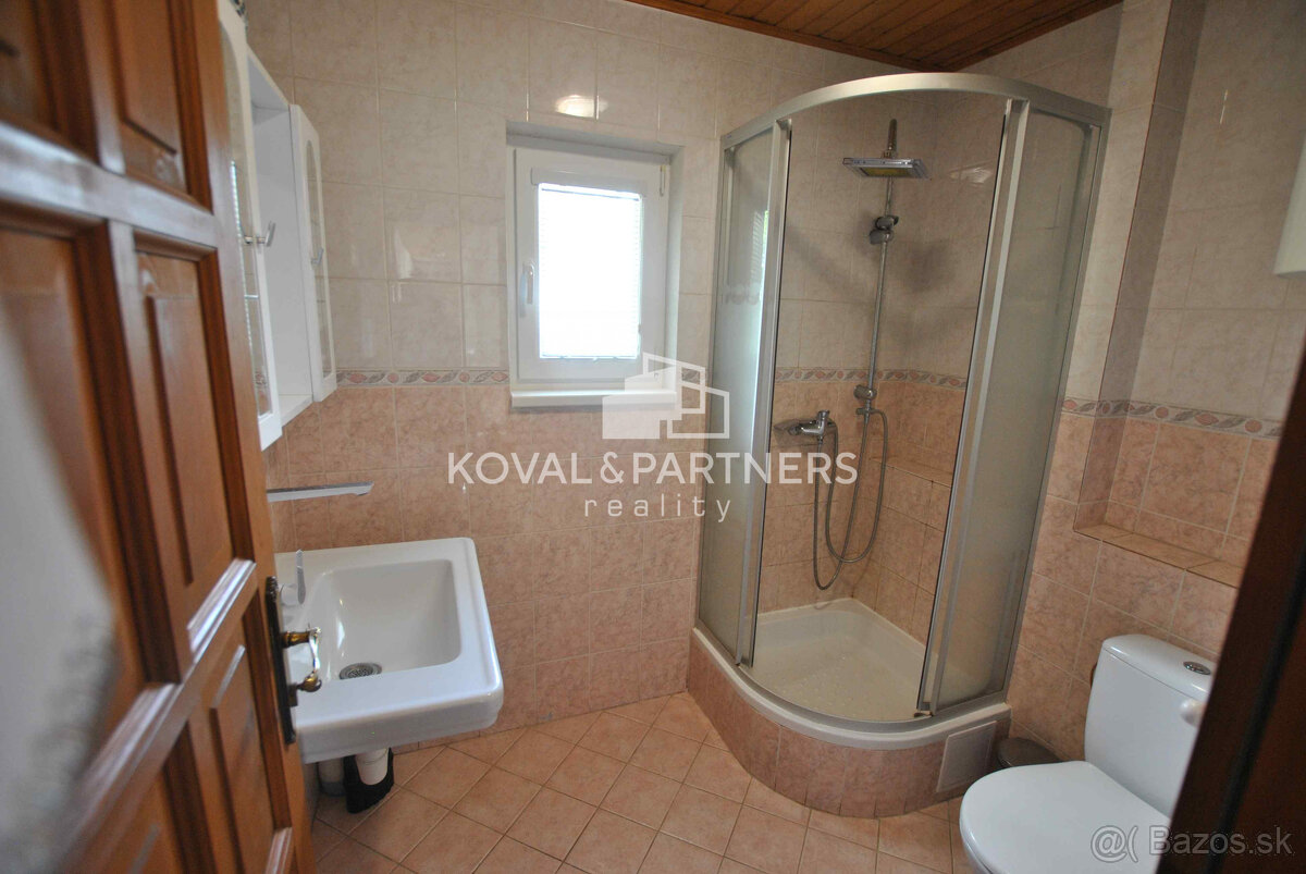 Koval & partners ponúka exkluzívne na predaj rodinný dom v o - 14