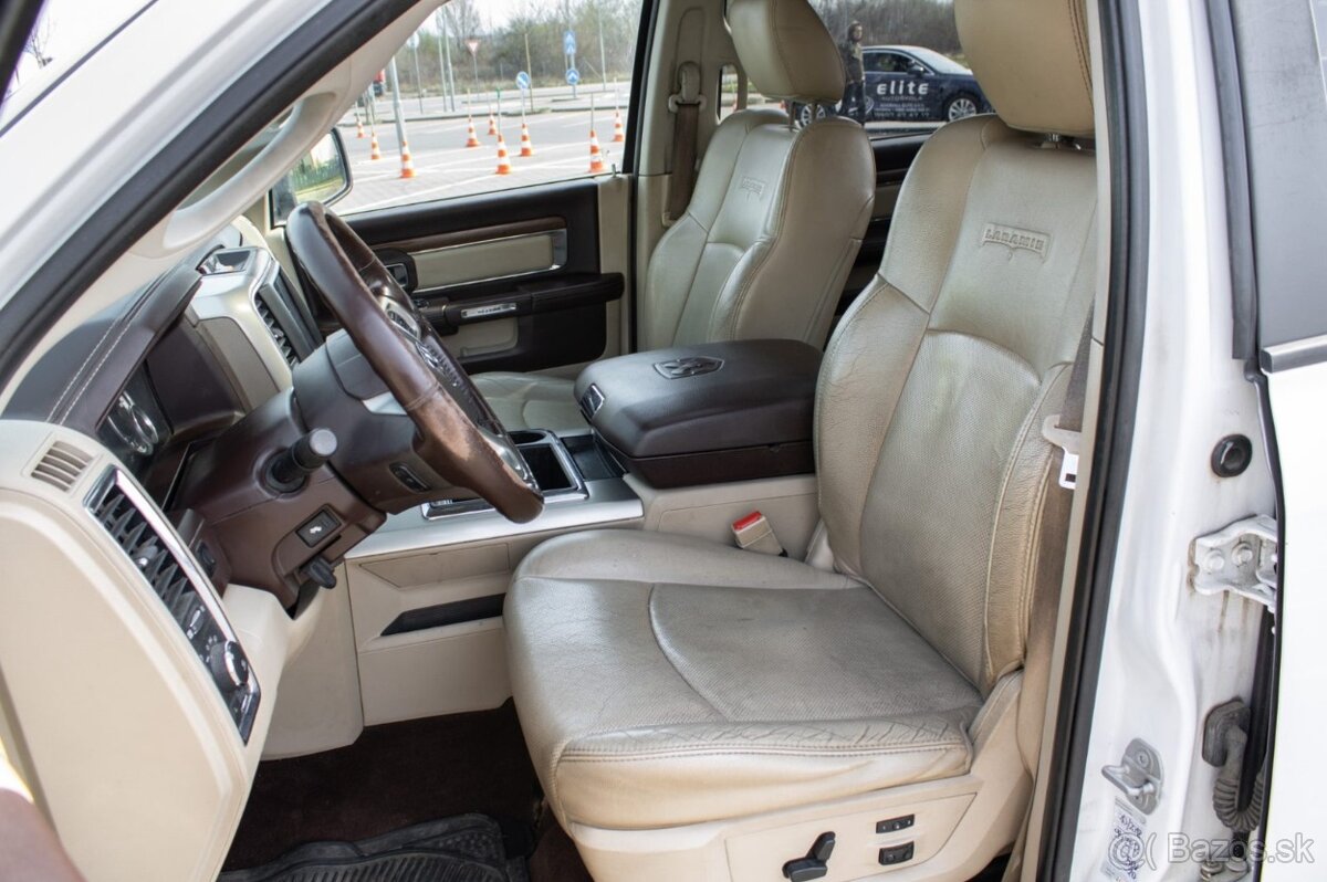 Dodge RAM 1500 / 4x4 / LARAMIE / 295kW / AT8 - 14