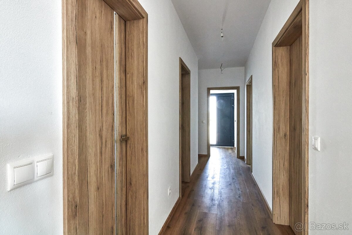 Predaj novostavby rodinného domu v obci Častá. - 14