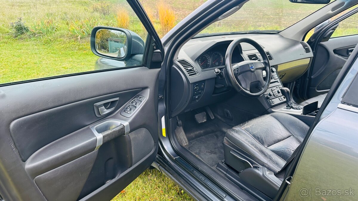 Volvo XC90 2.4 D 4x4 - 14
