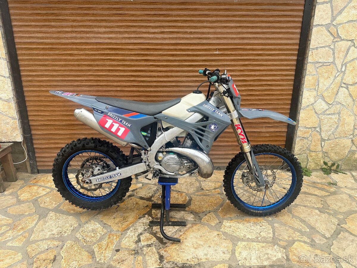 Tm en 250 Tm en 300 - 14