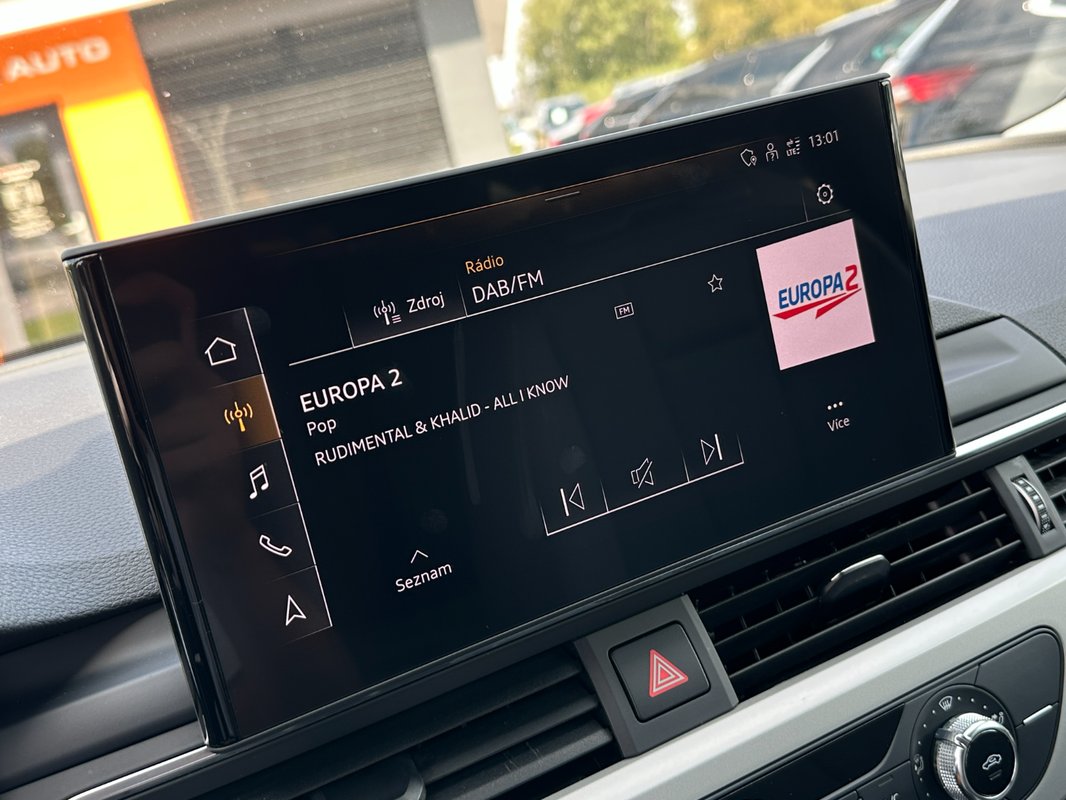 Audi A4 Avant 2.0 TDi MHEV A/T - REZERVOVANE - 14