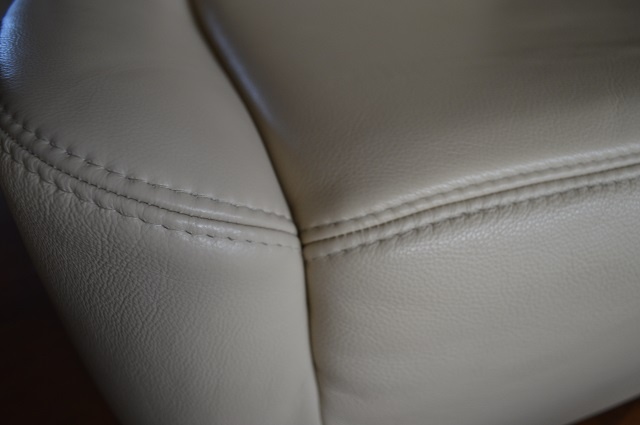 predam velmi kvalitne kozene kreslo zn.HIMOLLA - 14