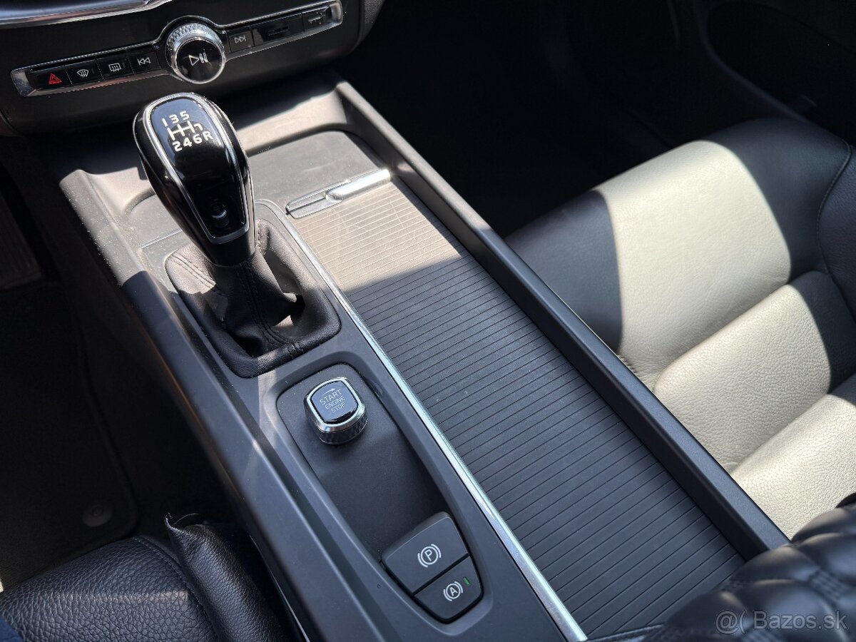 Volvo XC60 - 14