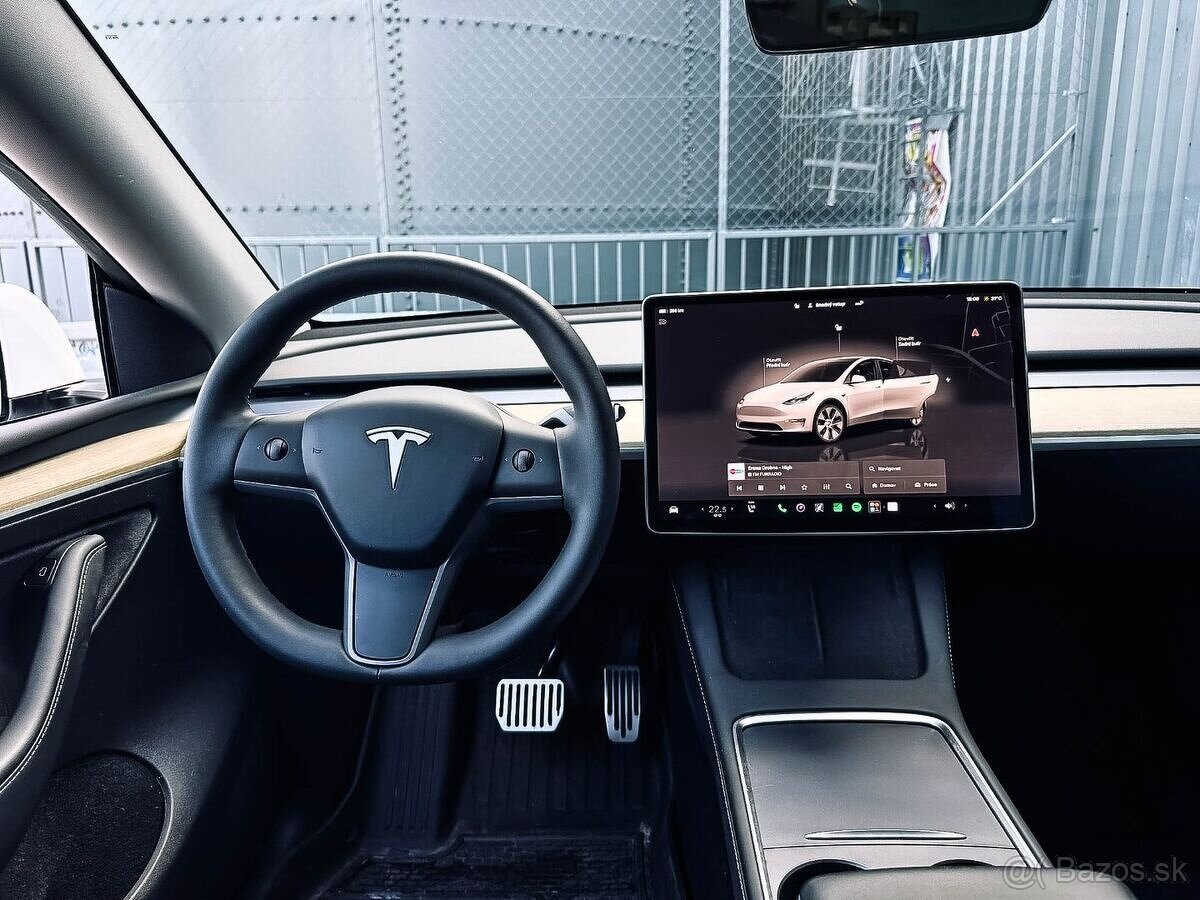 Tesla Model Y Štandard Range RWD 60kWh Ryzen - 14