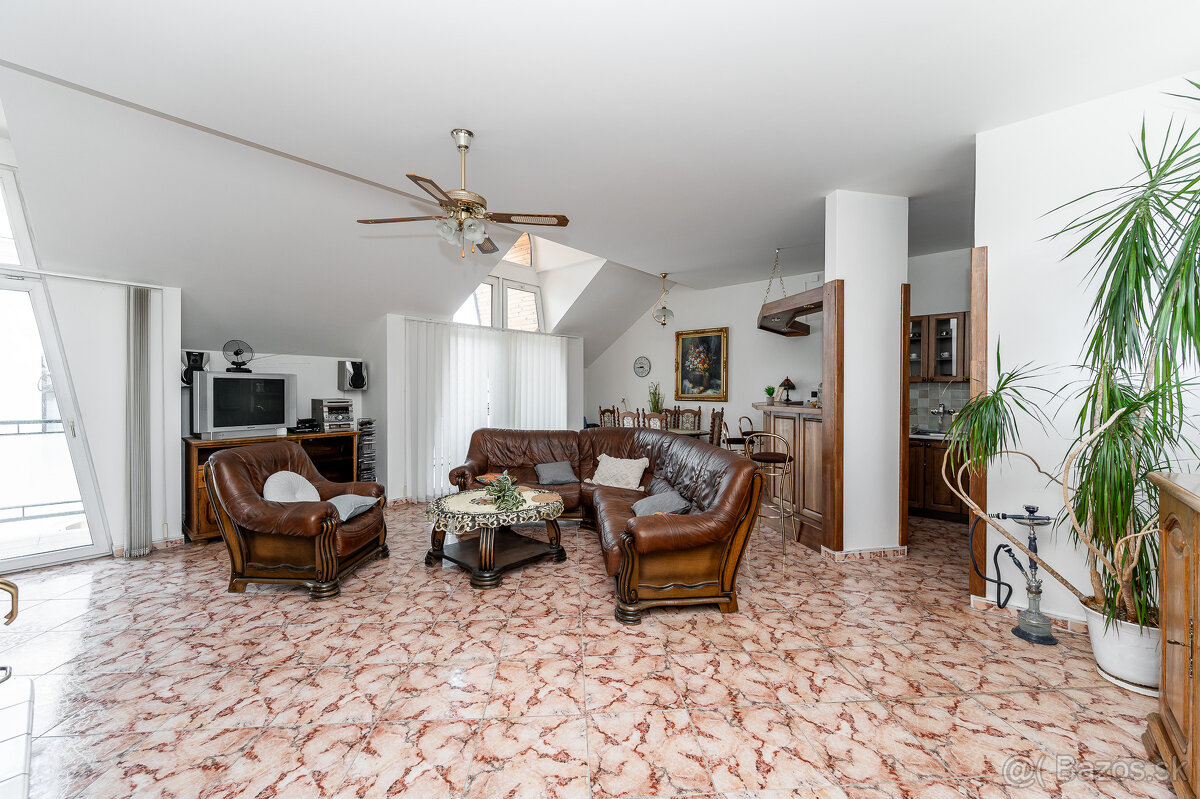 Na predaj polyfunkčná budova, 320 m2 - Centrum, Michalovce - 14