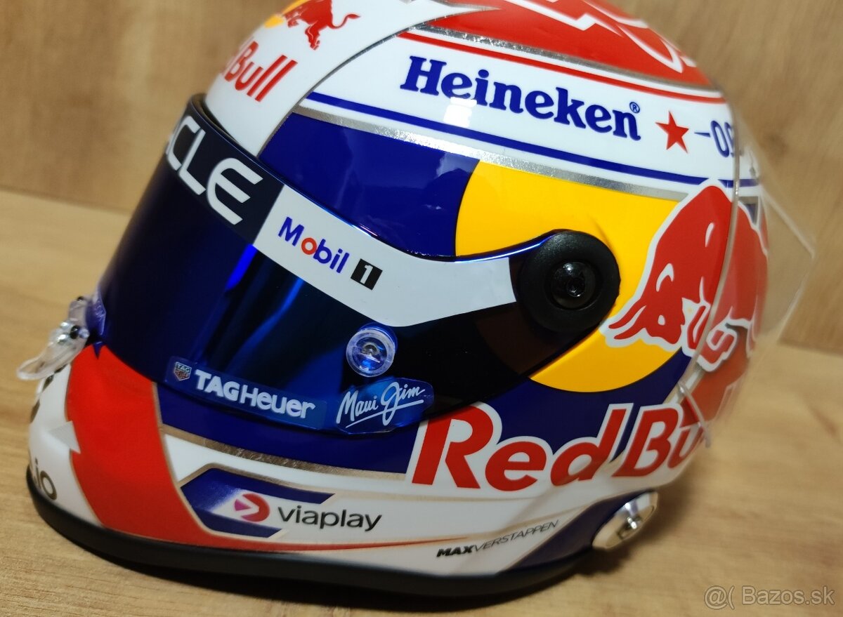 Max Verstappen - 2025 sezonna helma 1:2 + podpis karta - 14
