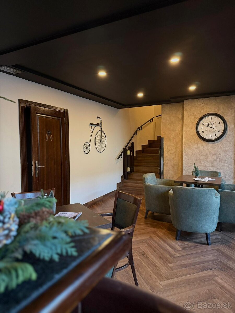 Cafe & Bar v centre Ružomberka - odstúpenie prevádzky - 14