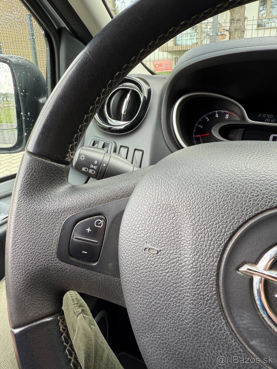 Opel Vivaro 1.6 Dci Long 9 miest - 14