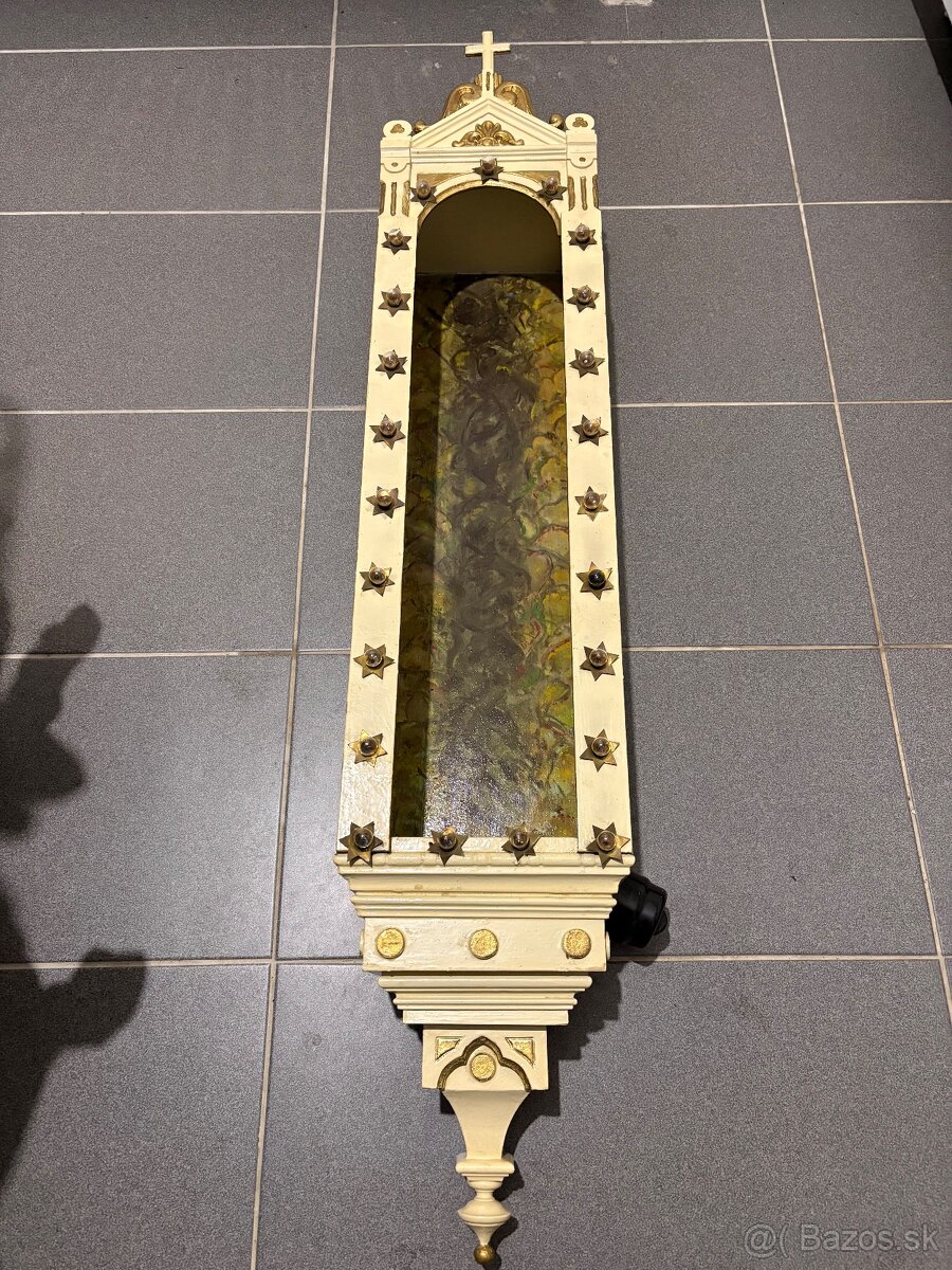 Predám starú drevenú kaplnku - 14