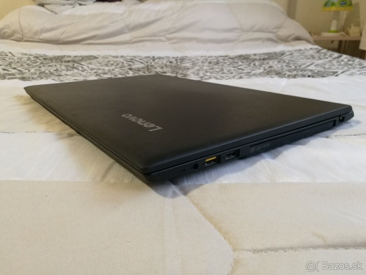 Lenovo i7-7gen. 12 GB DDR4. 3 x disk 256GB+500GB+1000GB. - 14