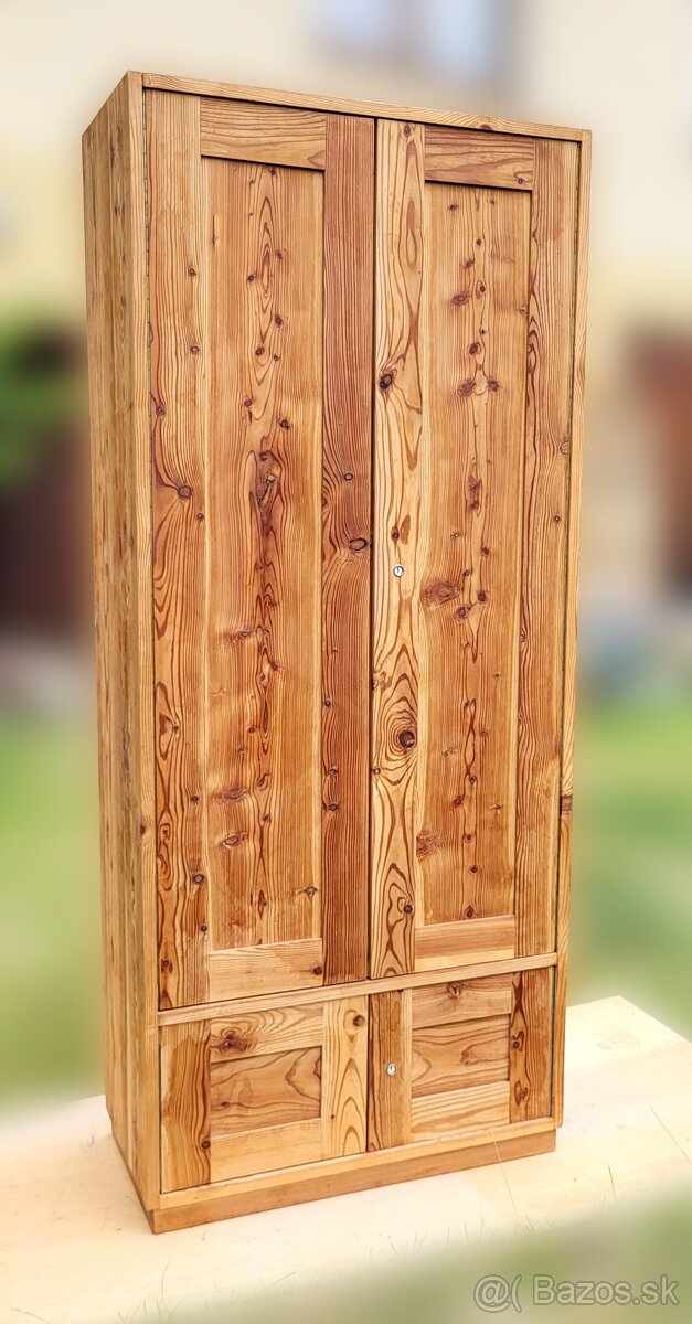 Masívne skrine z červeného smreku. - 14