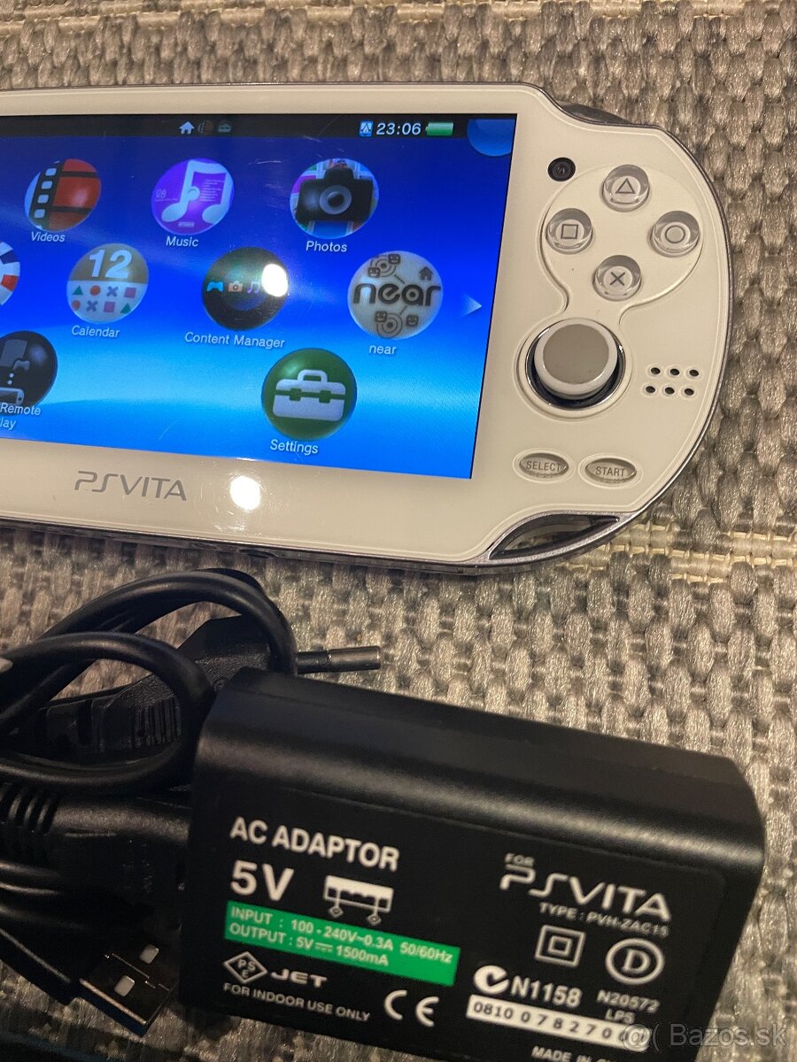PS VITA PCH-1001 - OLED biela +4gb - 14