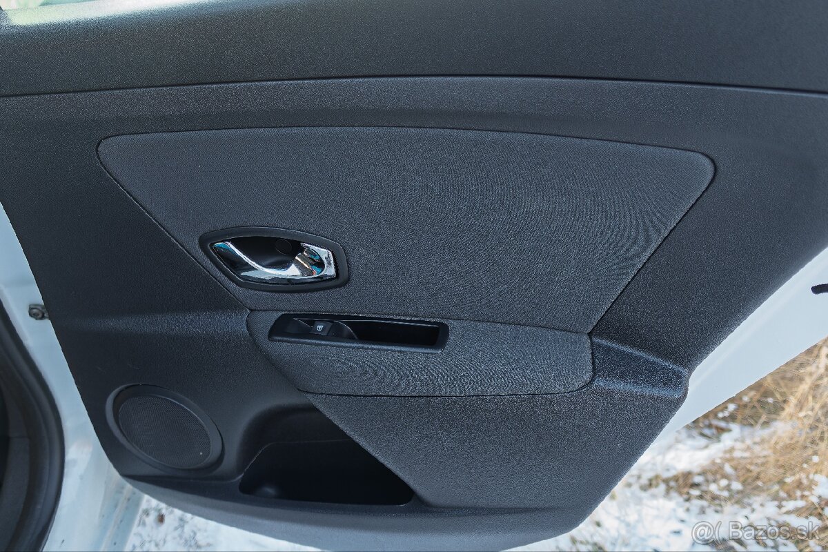 RENAULT MEGANE 3 GRANDTOUR - 14