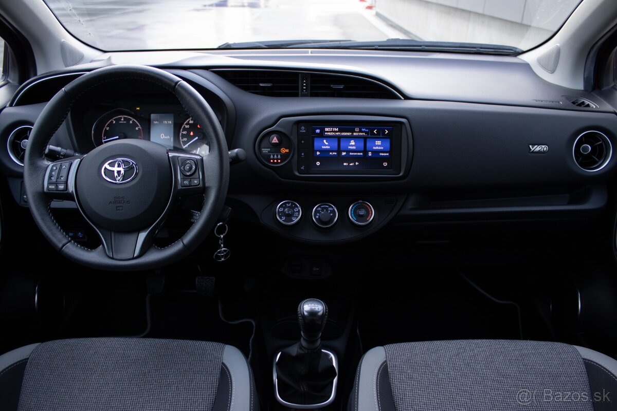 Toyota Yaris 1.5 82 kw EDT Y20 - 14