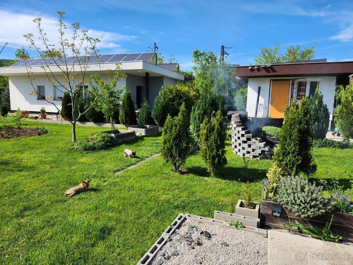 Predám 2 chatky - 14