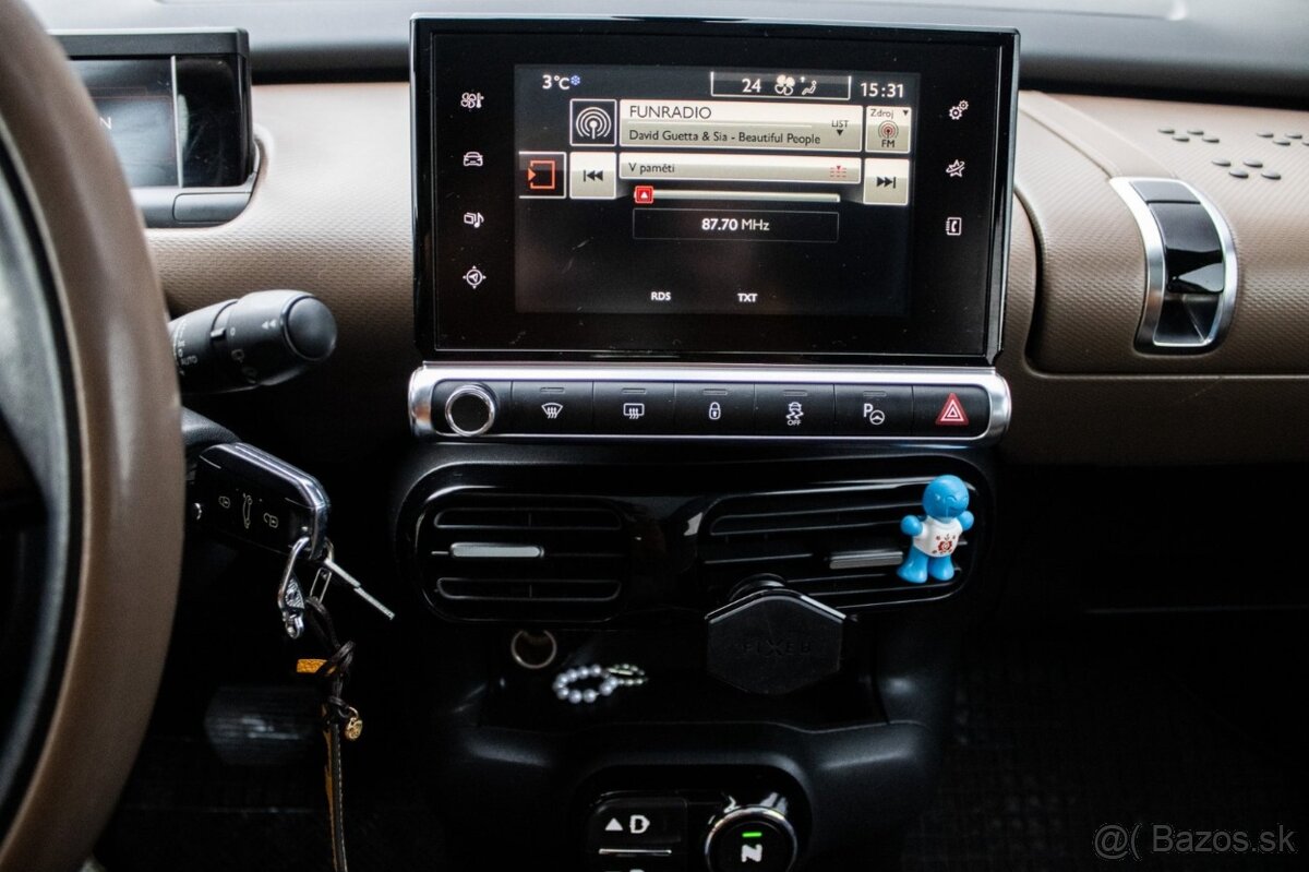 Citroën C4 Cactus 73kW (2015) - 14