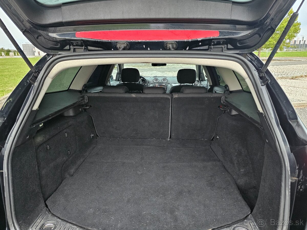 Ford Mondeo 2.0 TDCi automat - 14