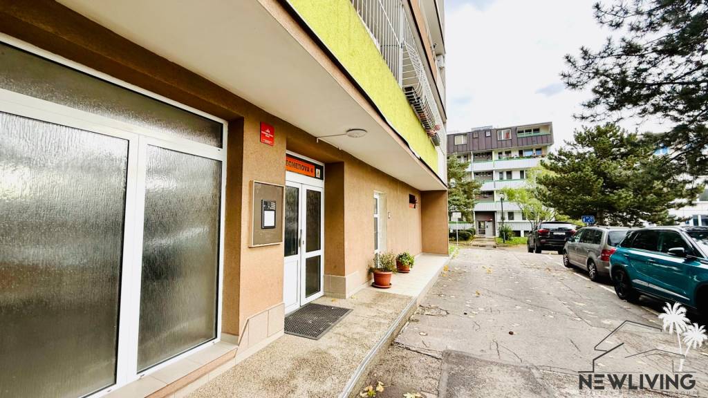 Na predaj príjemný 2 izb. byt na Segnerovej ulici v Karlovej - 14