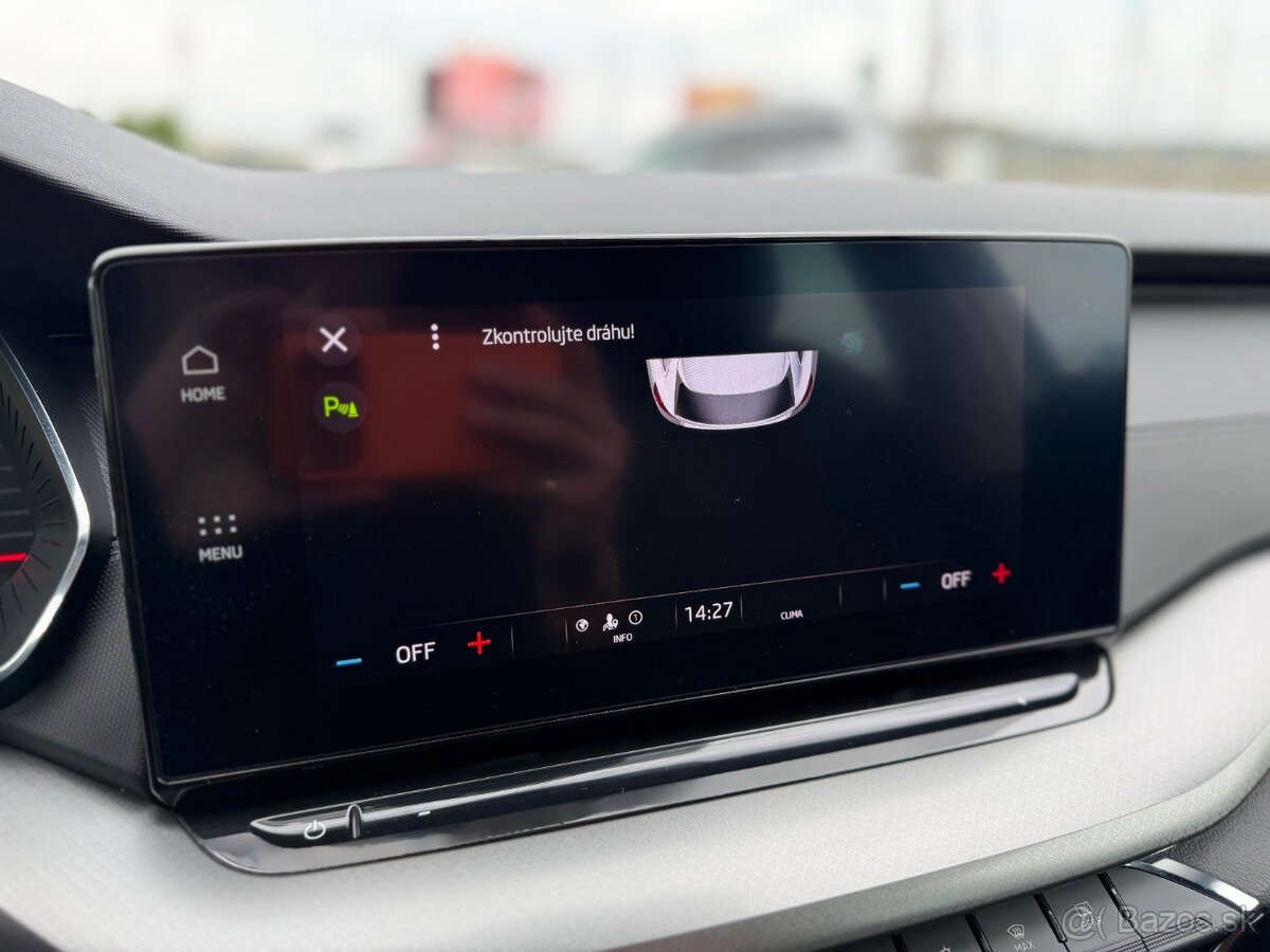 Škoda Octavia Combi 2.0 TDI SCR Ambition DSG - 14