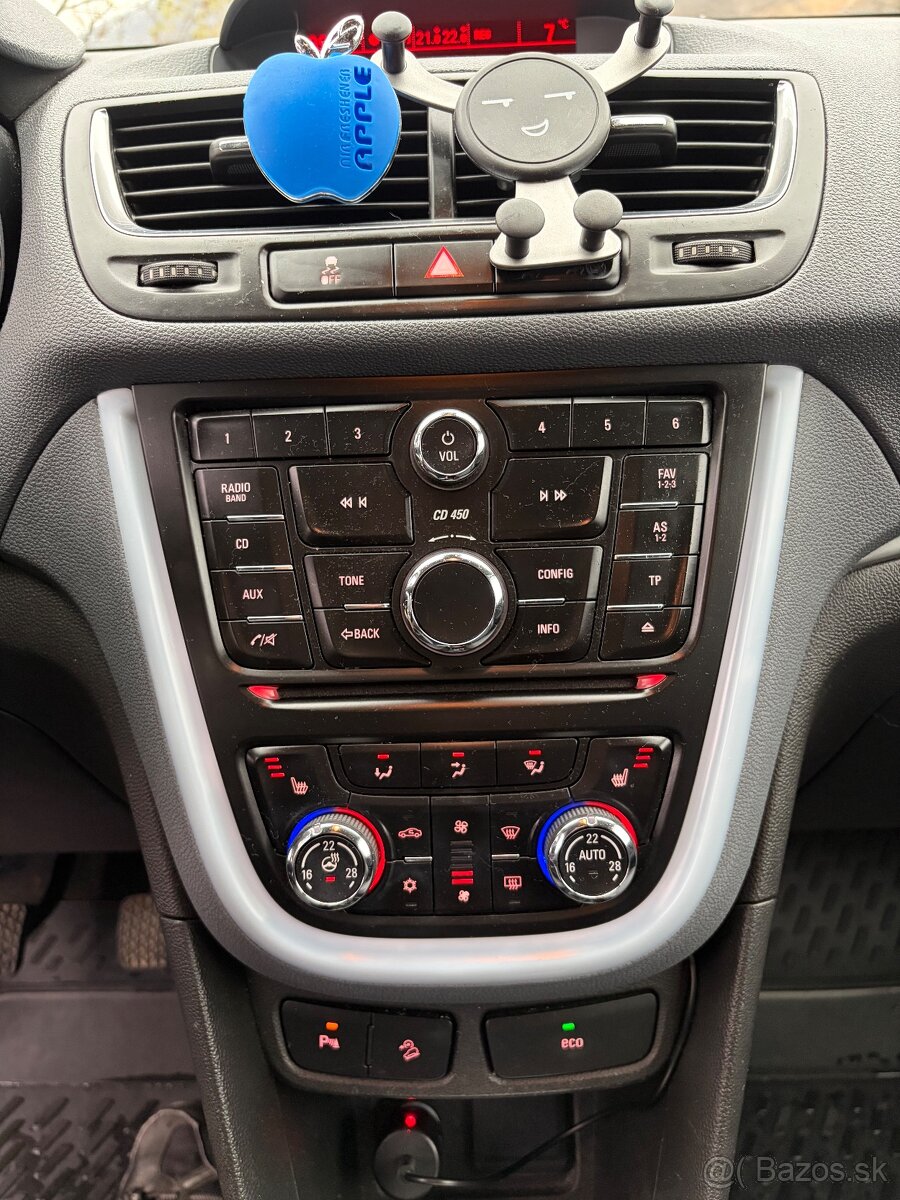 Predám Opel Mokka 4x4 - 14