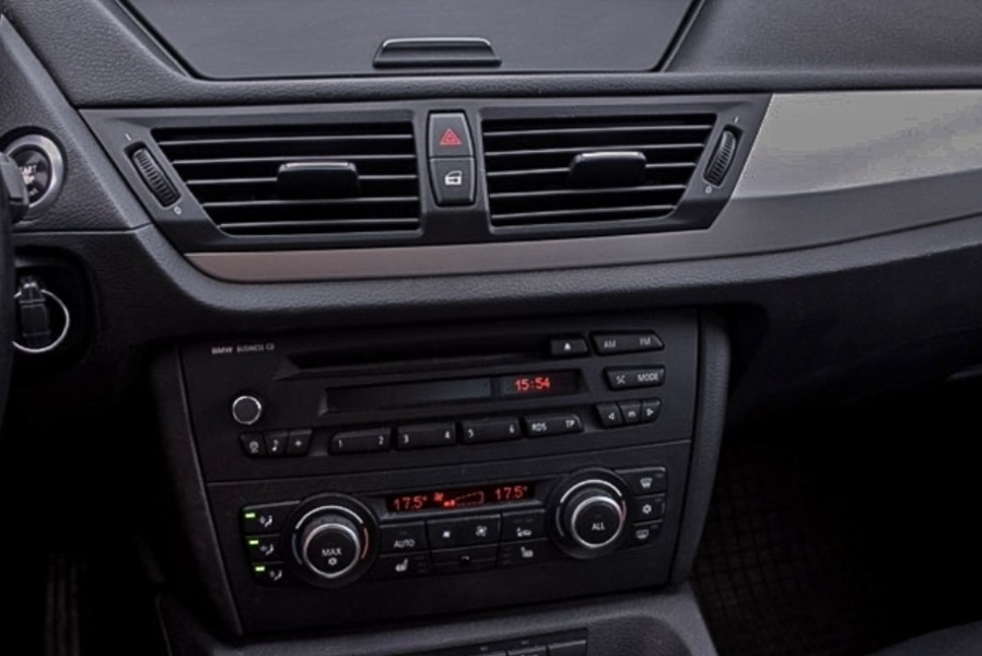 BMW X1 r.2010 , 110kw 4x4 - 14